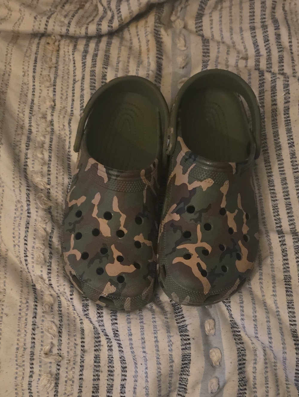 Crocs Clog Shoes in Green Camo - Unbranded